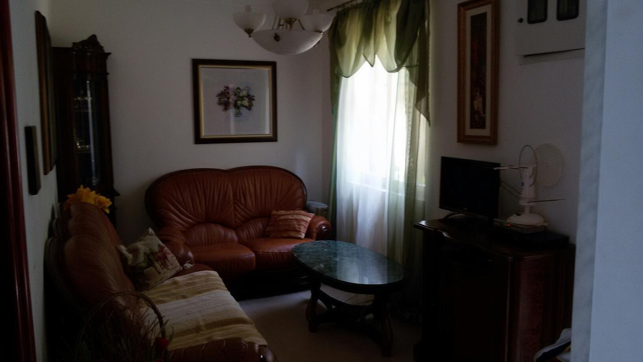 Apartment Botanicheskiy Sad Sutomore Luaran gambar