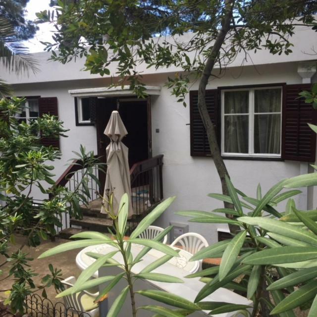 Apartment Botanicheskiy Sad Sutomore Luaran gambar